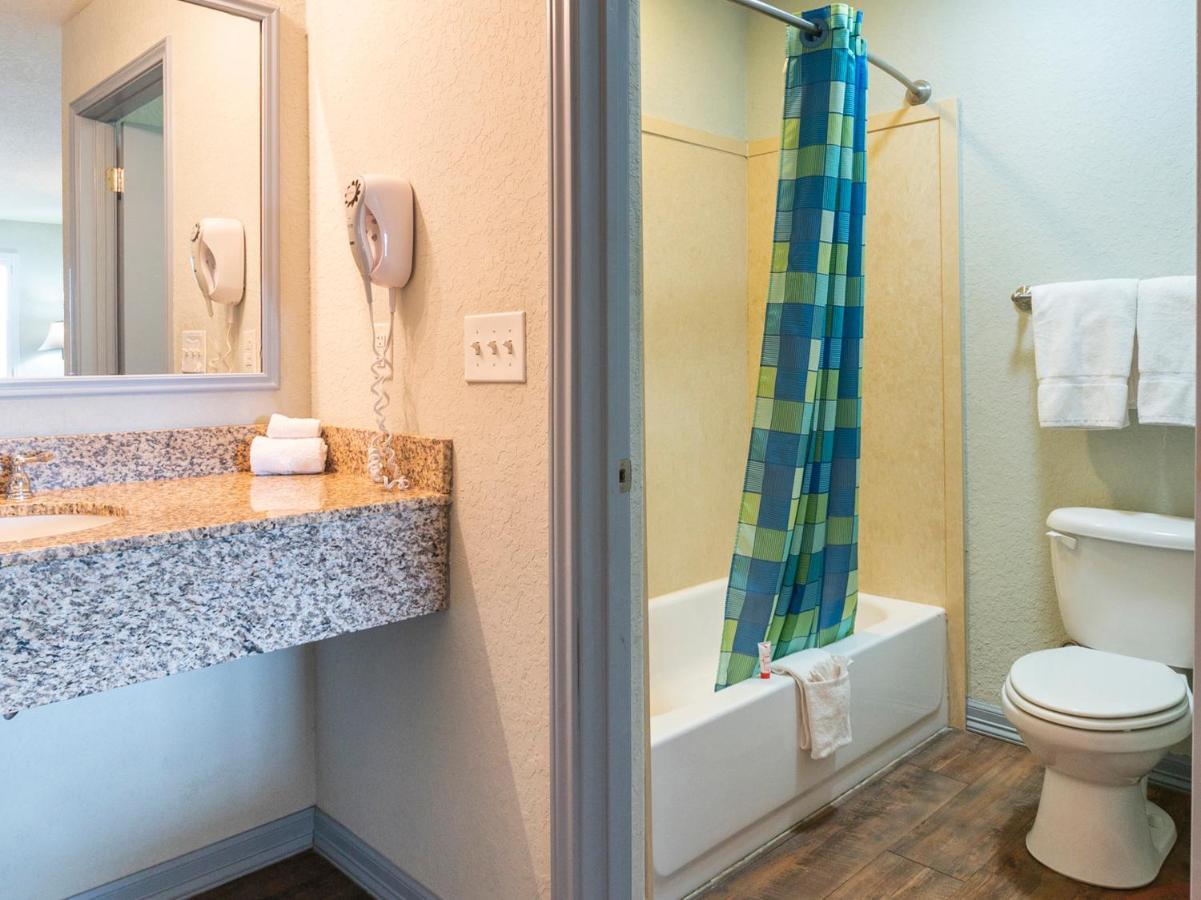 Oyo I-35 West Hotel Pearsall